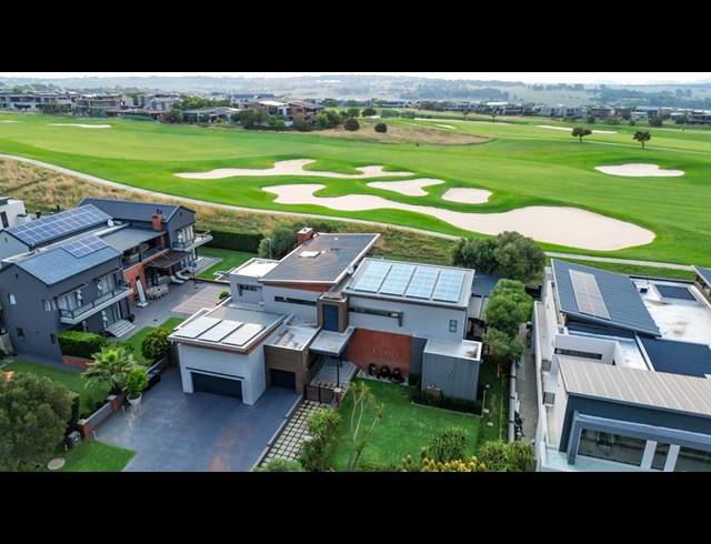 4 BEDROOM HOUSE FOR SALE IN COPPERLEAF ESTATE